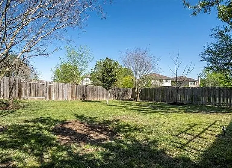 4515 Cottonwood St — Photo 17