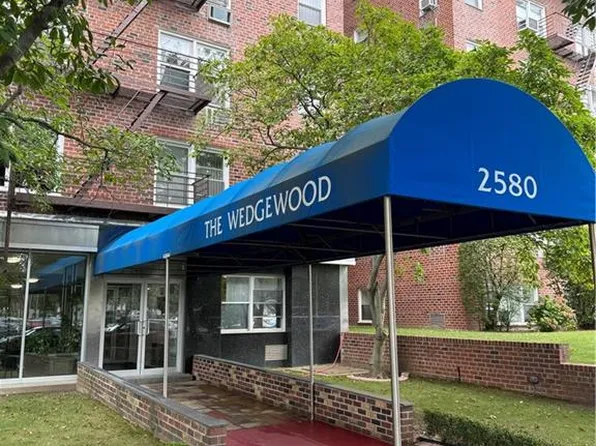 2580 Ocean Pkwy APT 4L, Brooklyn, NY 11235