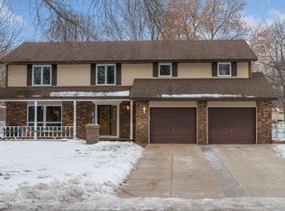 10751 Zopfi Way W, Maple Grove, MN 55369