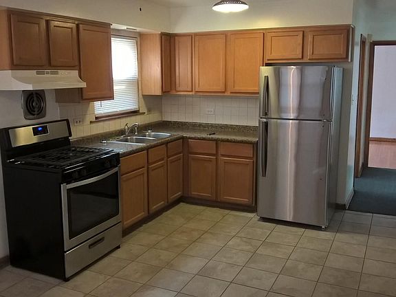 2nd image of 12535 S Marshfield Ave APT 3