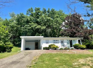 93 Birdie Ln, Towanda, PA 18848