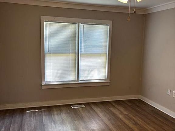 5th image of 2540 E 1st Ave #11174-264