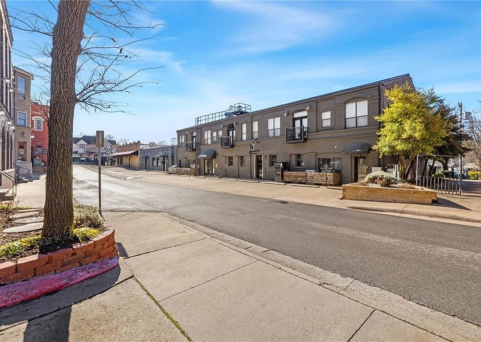 1st image of 315 N Rollston Ave APT 203