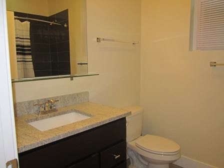 2nd image of 1100 N Western Ave #2