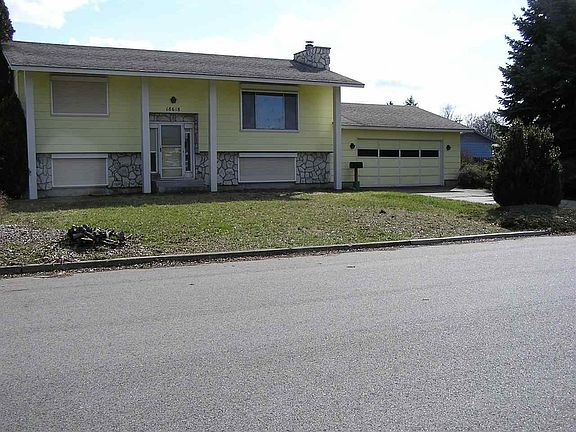 2nd image of 18618 E Augusta Ave