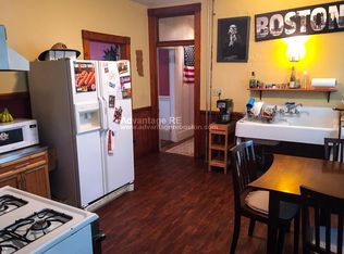 11 E Milton Rd #1A, Brookline, MA 02445