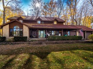 2588 Ferry Rd, Bellbrook, OH 45305