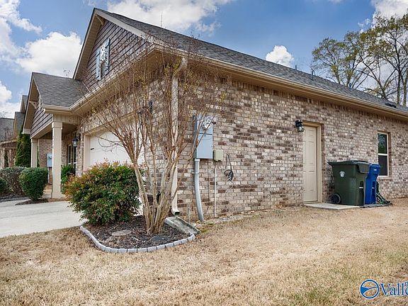 4th image of 270 Falcon Ridge Dr