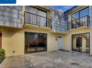 793 Springdale Cir, Palm Springs, FL 33461