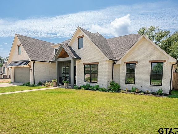 4th image of 2752 Barton Creek Cir