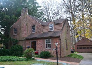 414 W Leamy Ave, Springfield, PA 19064