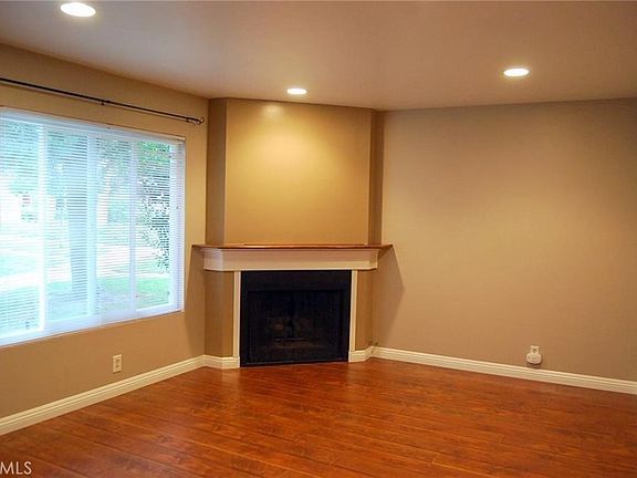 3rd image of 84 Briarwood