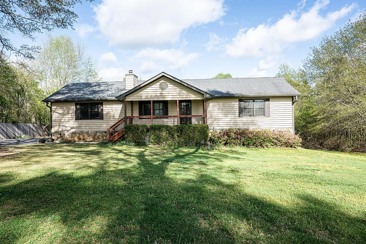 Building Photo - 3840 Byers Rd