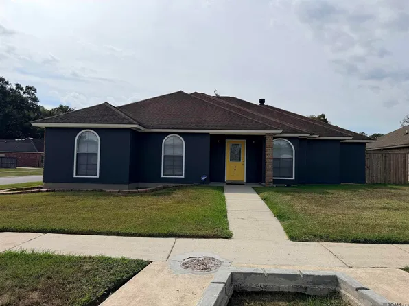 801 Chemin Dr, Baker, LA 70714