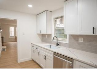 623 Fitzgerald St, Philadelphia, PA 19148