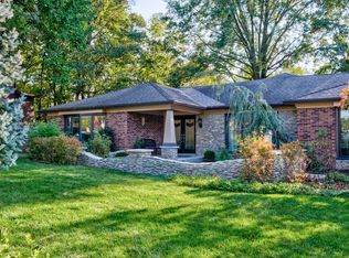 8126 Montero Dr, Prospect, KY 40059