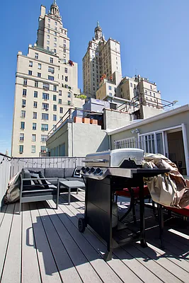 Rented by Elf Enterprises Inc | media 44