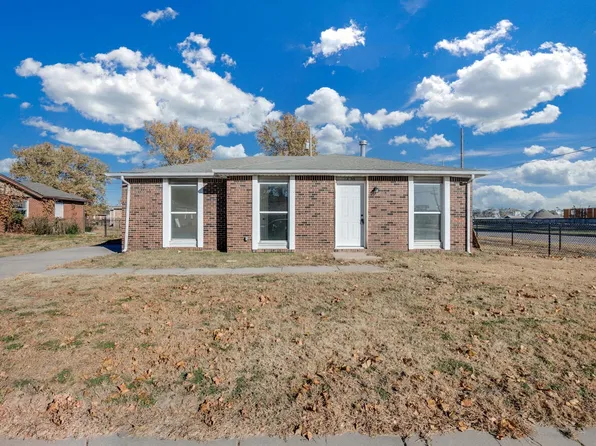 1620 E Del Mar St, Wichita, KS 67216