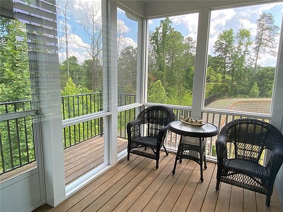 5th image of 318 Cherokee Station Cir #2304