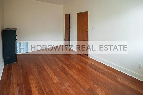 Rented by Horowitz Real Estate | media 20