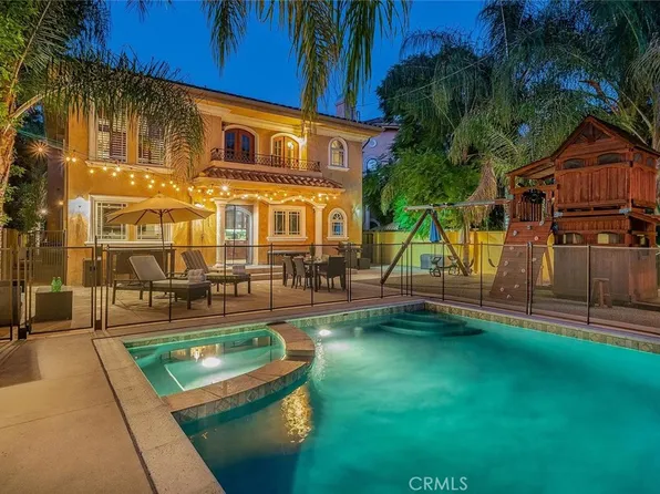 15014 Valleyheart Dr, Sherman Oaks, CA 91403
