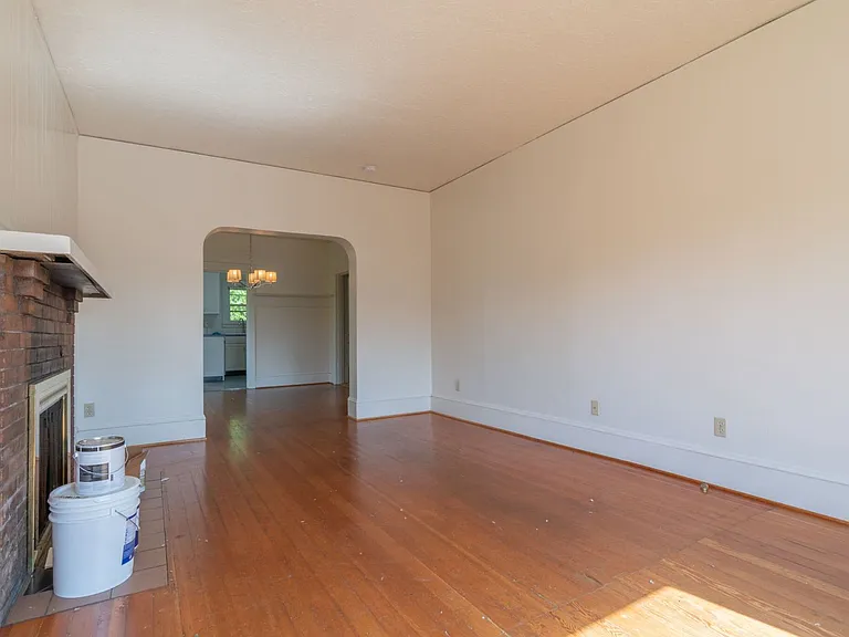 5534 N Missouri Ave — Photo 15