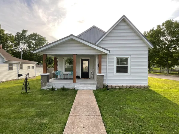 816 4th Street, Monett, MO 65708
