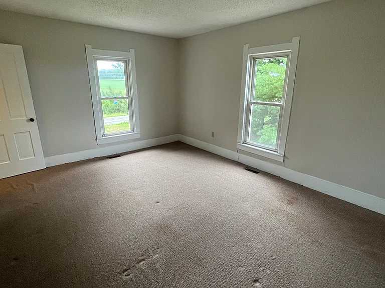15822 Sand Ridge Rd — Photo 12