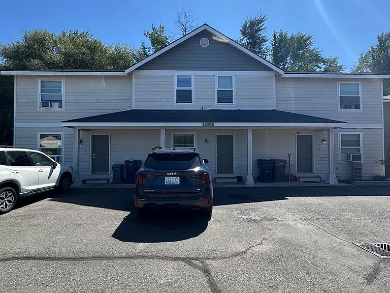 1512 Brook Ct — Photo 1