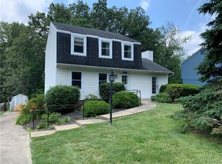 4768 Bayfield Rd, Allison Park, PA 15101