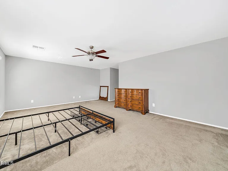 7770 W Alvarado Rd — Photo 17