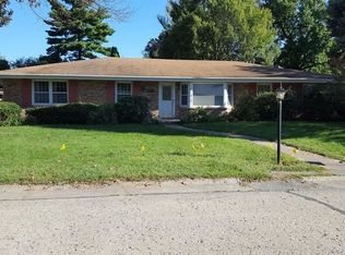 1501 Waverly Dr, Champaign, IL 61821