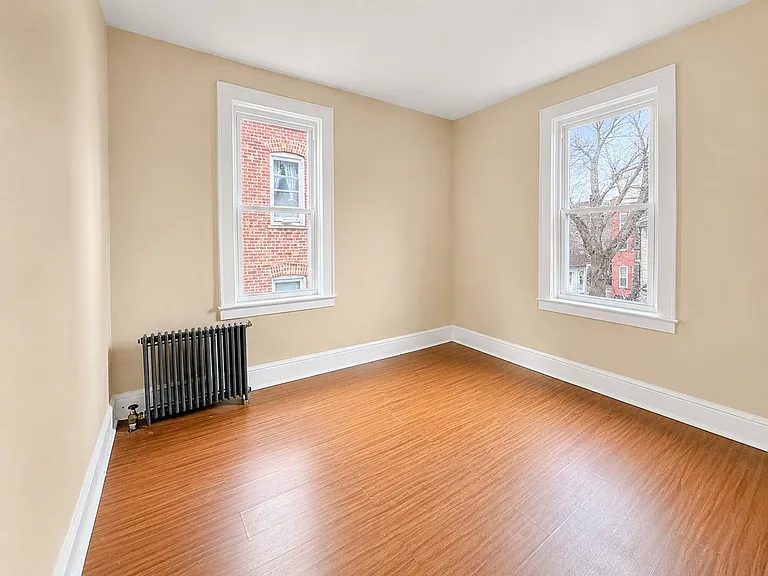 137 Hammond Ave #4 — Photo 29
