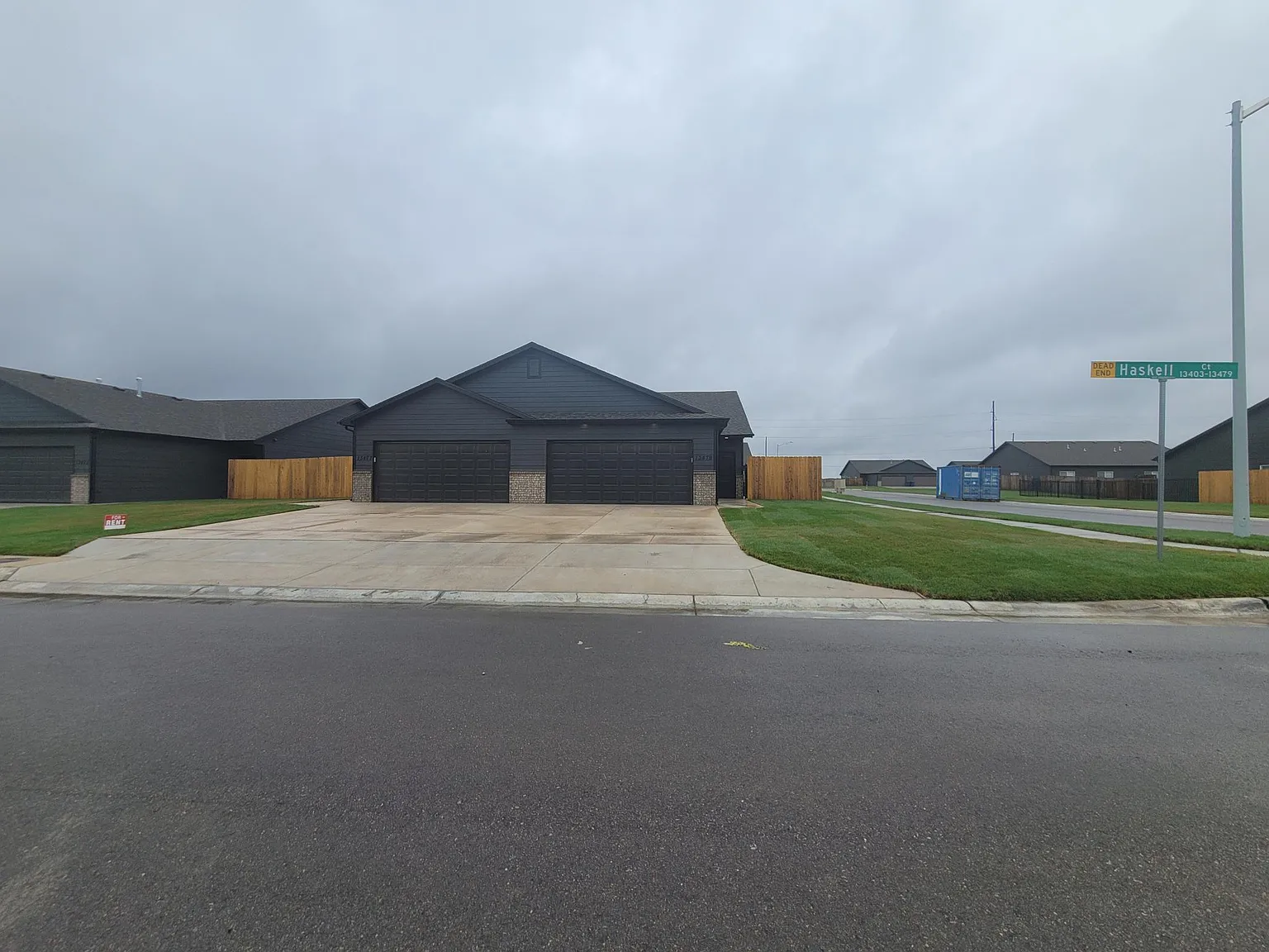 3 bed, 1200 sqft, $1,550 — Photo 3