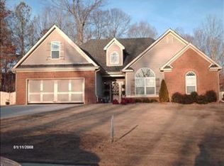6106 Willowpond Ct, Douglasville, GA 30135