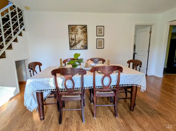106 Maplewood Cir, Rupert, ID 83350