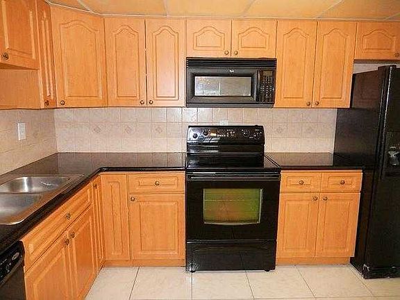 A1609DP_Kitchen
