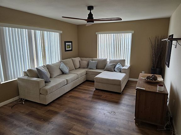 4th image of 10872 Worthing Ave