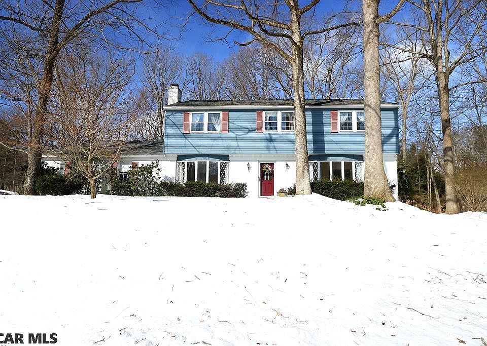 1st image of 25 N Barkway Ln