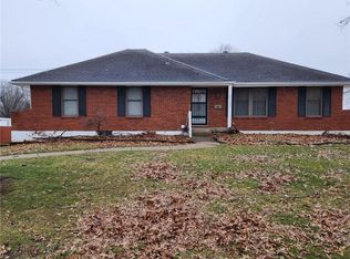 14716 E 33rd St S, Independence, MO 64055