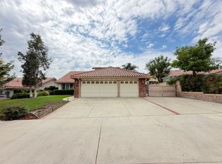 2863 Sapphire Ave, Simi Valley, CA 93063