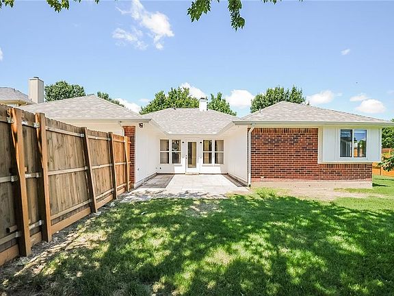 5th image of 1101 Boyd Dr