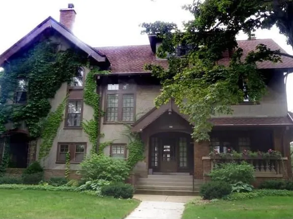 225 Huron Ave, Sheboygan, WI 53081