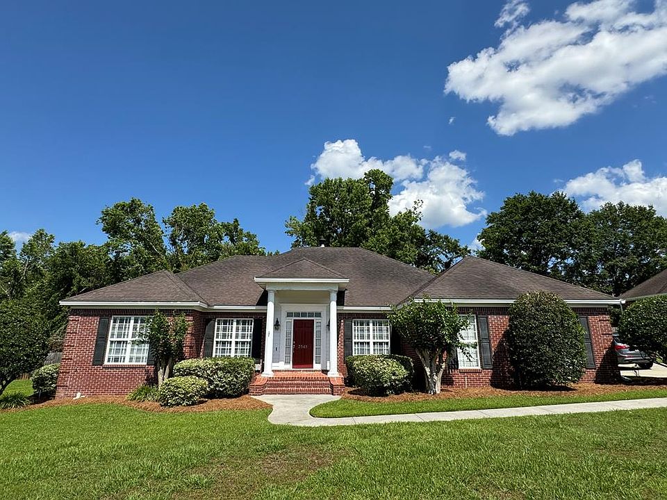 1st image of 3561 Victoria Dr