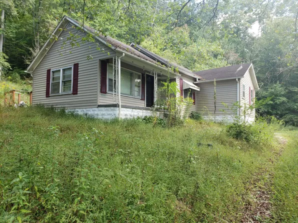 6878 Hawkins Branch Rd, Frenchburg, KY 40322