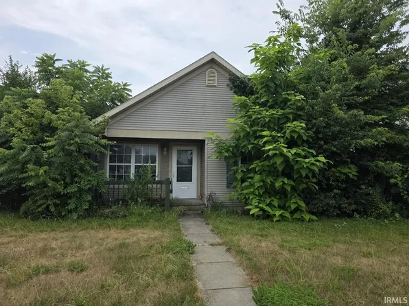 1402 W Washington St, South Bend, IN 46619