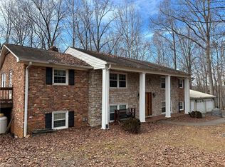 5218 Bear Creek Rd, Winston Salem, NC 27106