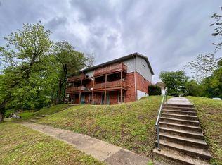 946 Indiana St #1, Lawrence, KS 66044