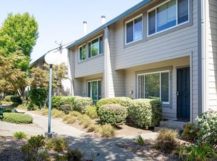 369 Wall Pl, Santa Rosa, CA 95401