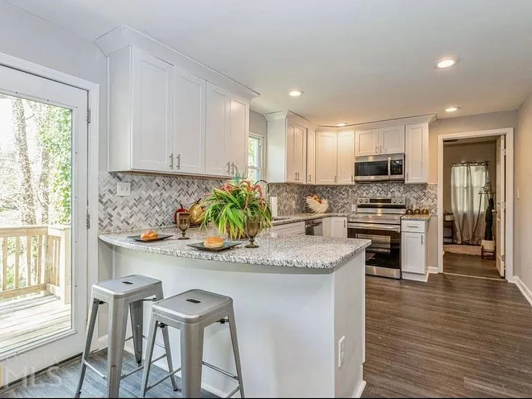1451 Lavender Dr NW — Photo 16
